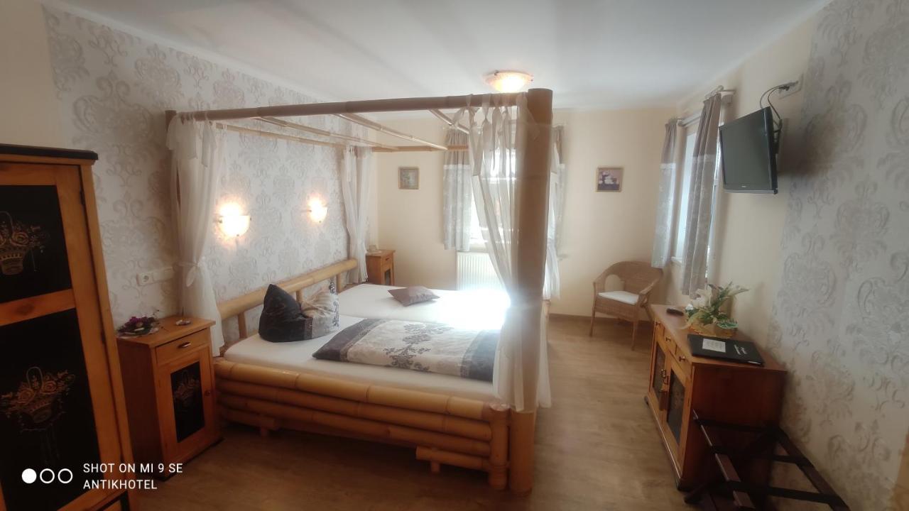 Antikhotel Steinbacher Hof Steinbach am Wald エクステリア 写真